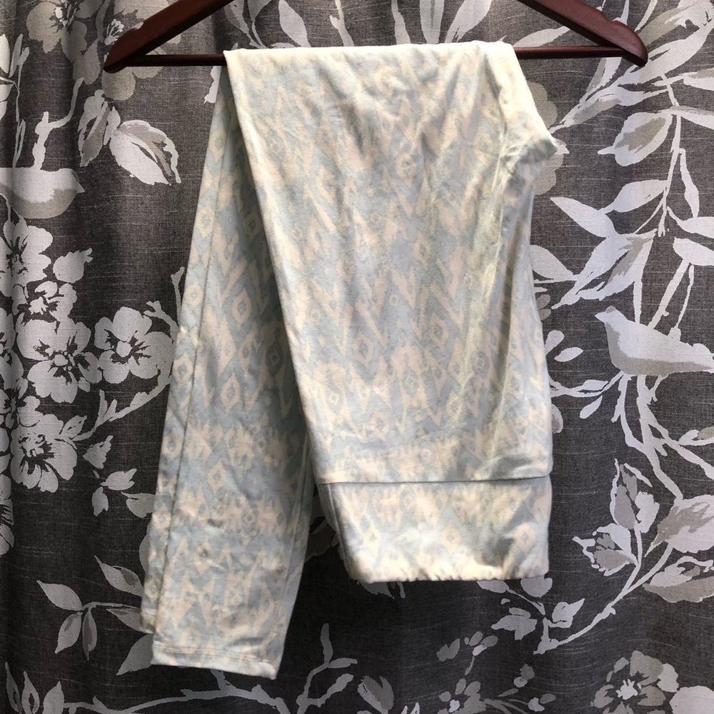 LuLaRoe TC Leggings